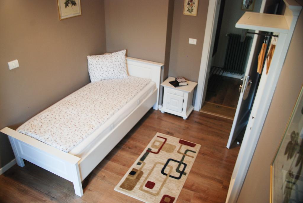 Apartment House ทิมิชัวรา ภายนอก รูปภาพ