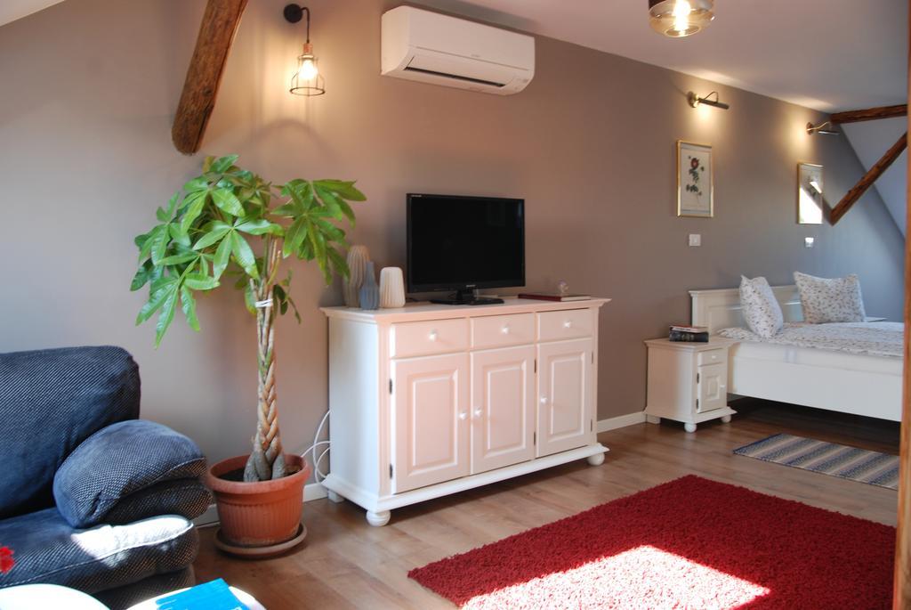 Apartment House ทิมิชัวรา ภายนอก รูปภาพ
